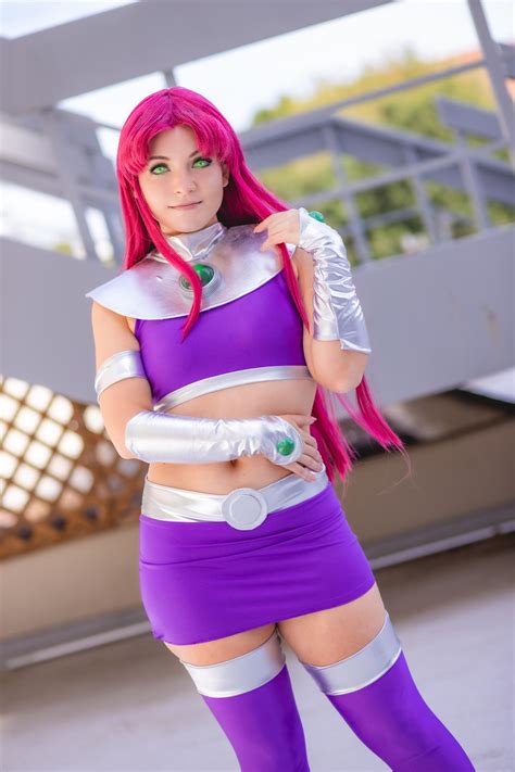 star fire sexy|10 Absolutely Fire Starfire Cosplays